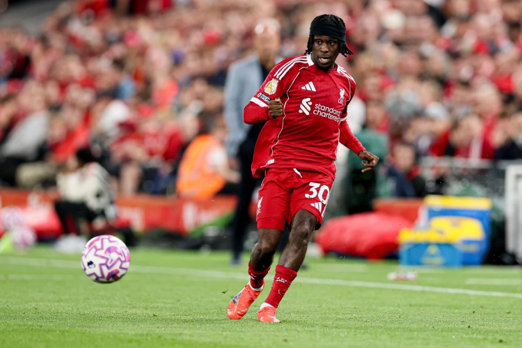 虎扑篮球-弗林蓬谈击败马赛：防守稳固且进攻流畅，这是一场实至名归的胜利