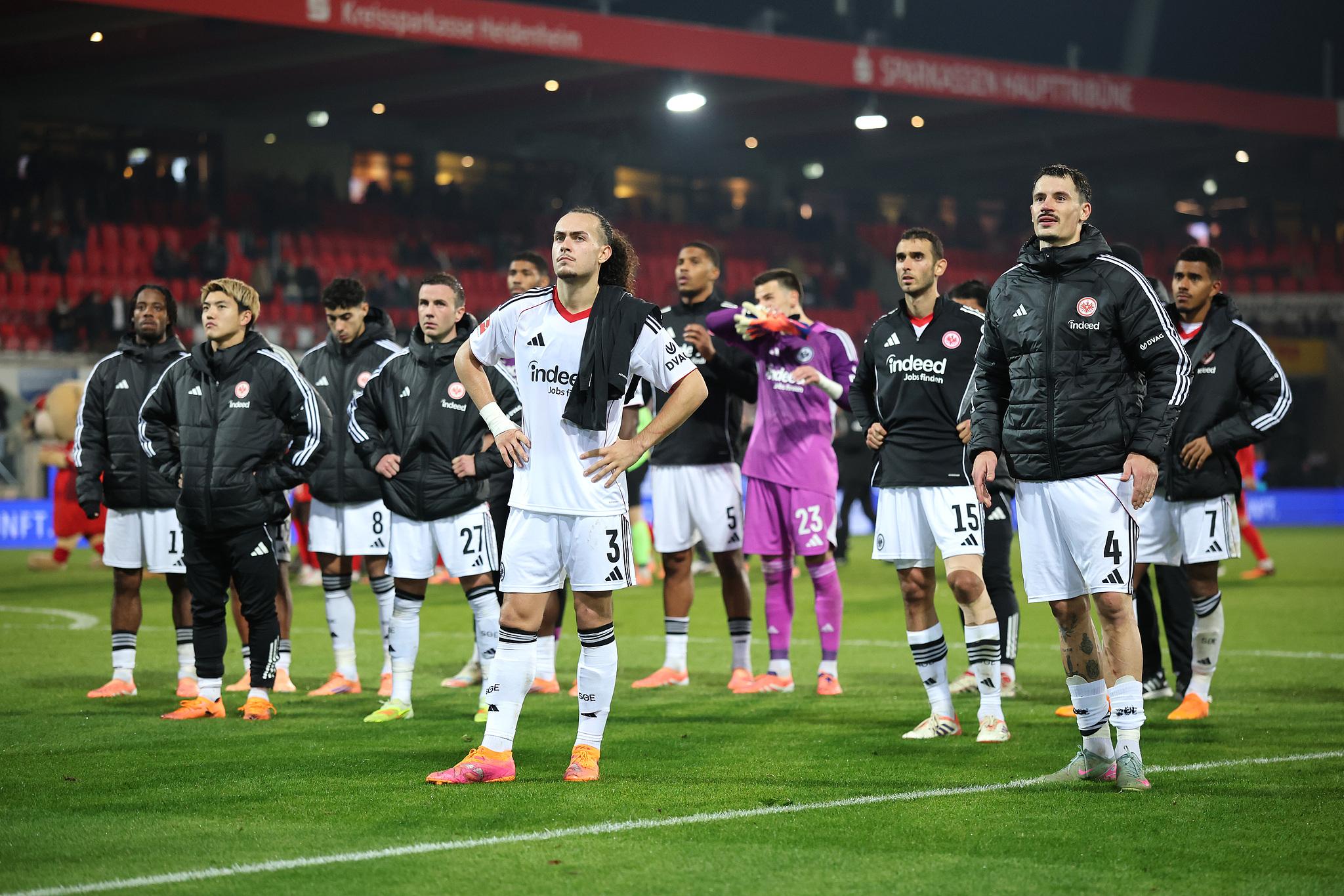 虎扑篮球-只是为了金菠萝吗？法兰克福“每根头发都竖了起来”