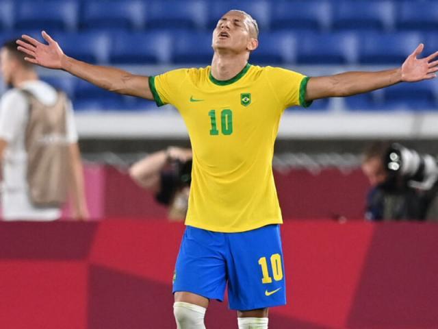 虎扑nba-戴帽立功的理查利松 跟内马尔有一个“10号之约”