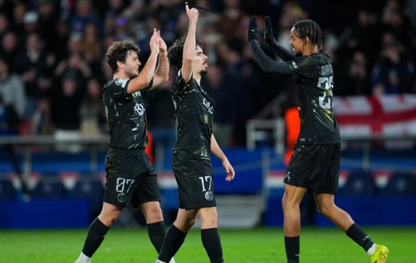 虎扑体育-英超被打回原形？欧冠2平4负：曼城0-3,切尔西2-5,阿森纳1-1爆冷